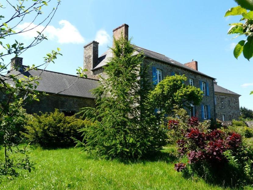 Le Clos Des Anges Dingé Buitenkant foto