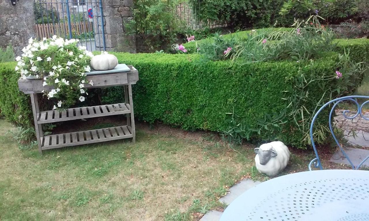 Le Clos Des Anges Dingé Buitenkant foto